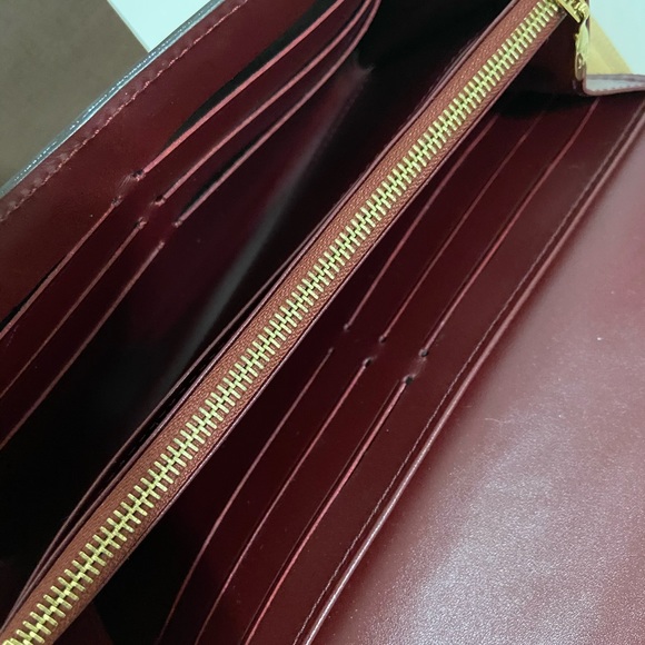Pre-Loved Louis Vuitton Sarah Wallet - Picture 2 of 5